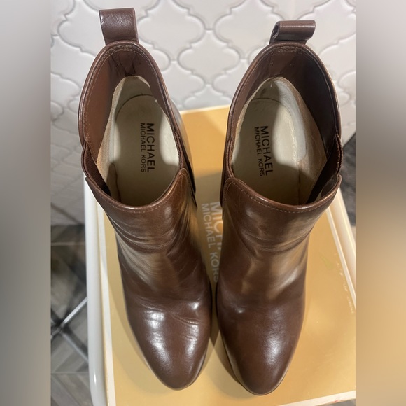 Michael Kors, brown heeled boots, size 10M - Picture 8 of 15